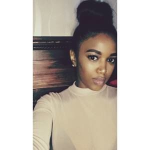 Meet your Posher, Christeen